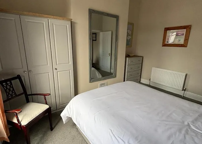 Apartment North Road