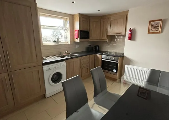 Apartment North Road