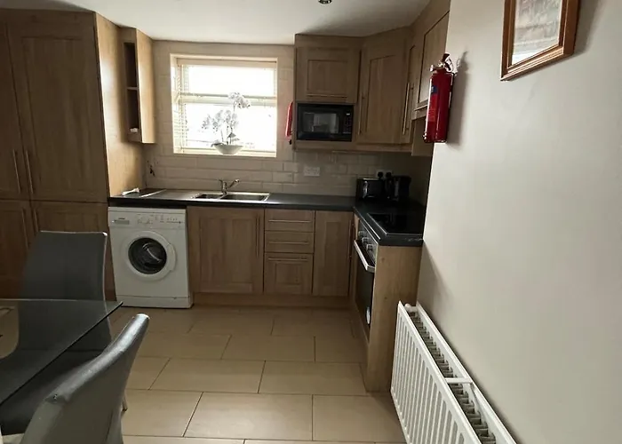 Apartment North Road *